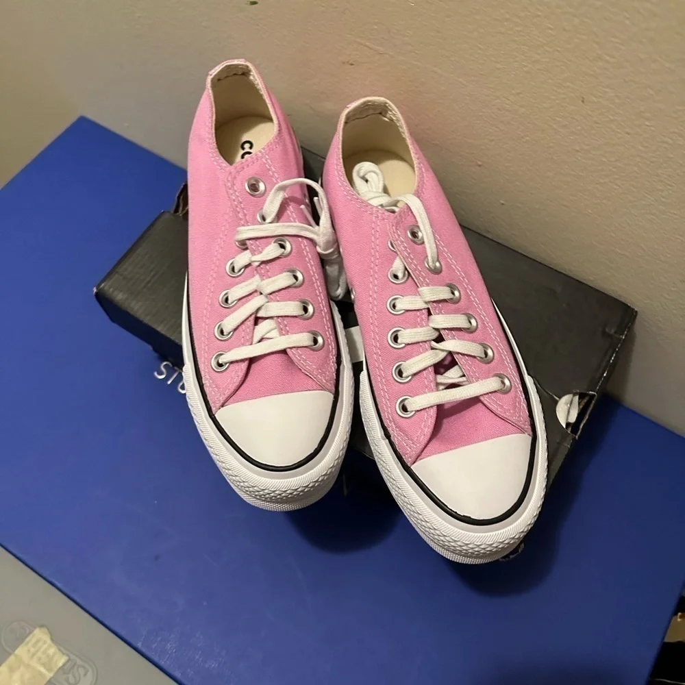 NIB Converse Platform Chuck Taylor Sneakers Seasonal Color Limited Edition Peony